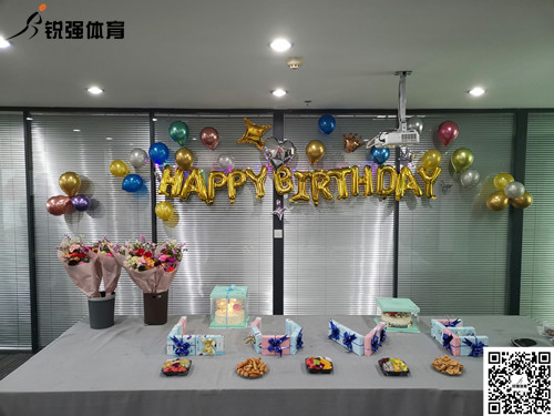 米兰·(milan)中国官方网站体育为在第一季度过生日的员工送上生日祝福