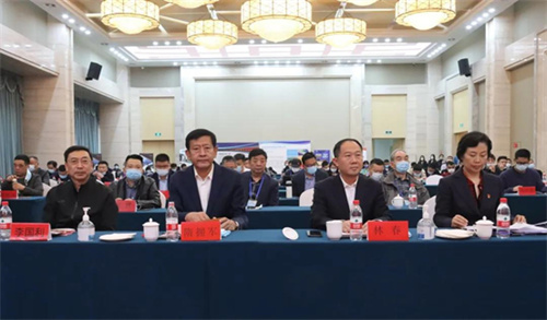 米兰·(milan)中国官方网站体育参加省体育场馆协会工作年会 聚焦体育产业高质量发展